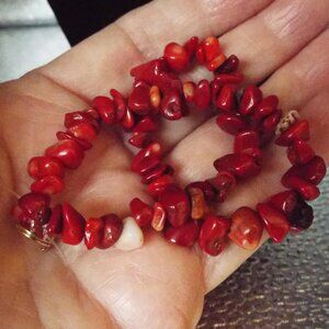 NATURAL RED CORAL NUGGETS 10" ANKLET 55